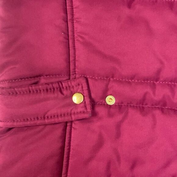 Crown & Ivy Puffer Vest Fuchsia Navy Zip Pockets Adjustable Straps Women Small - Picture 8 of 12